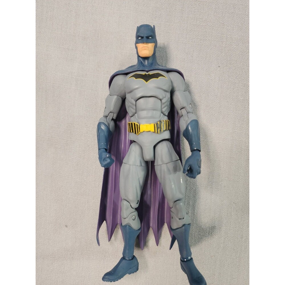 DC Essentials Collectibles BATMAN 7" Action Figure Rebirth